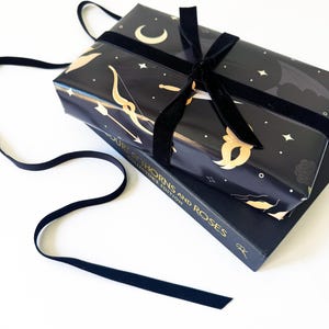 Papel de regalo ACOTAR con licencia oficial / Papel de regalo ACOMAF / Regalo para amantes de los libros de fantasía
