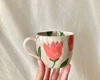 Taza de cerámica - taza de cerámica de flores - taza hecha a mano - taza de café - taza de cerámica artesanal - taza de capuchino - taza de cerámica