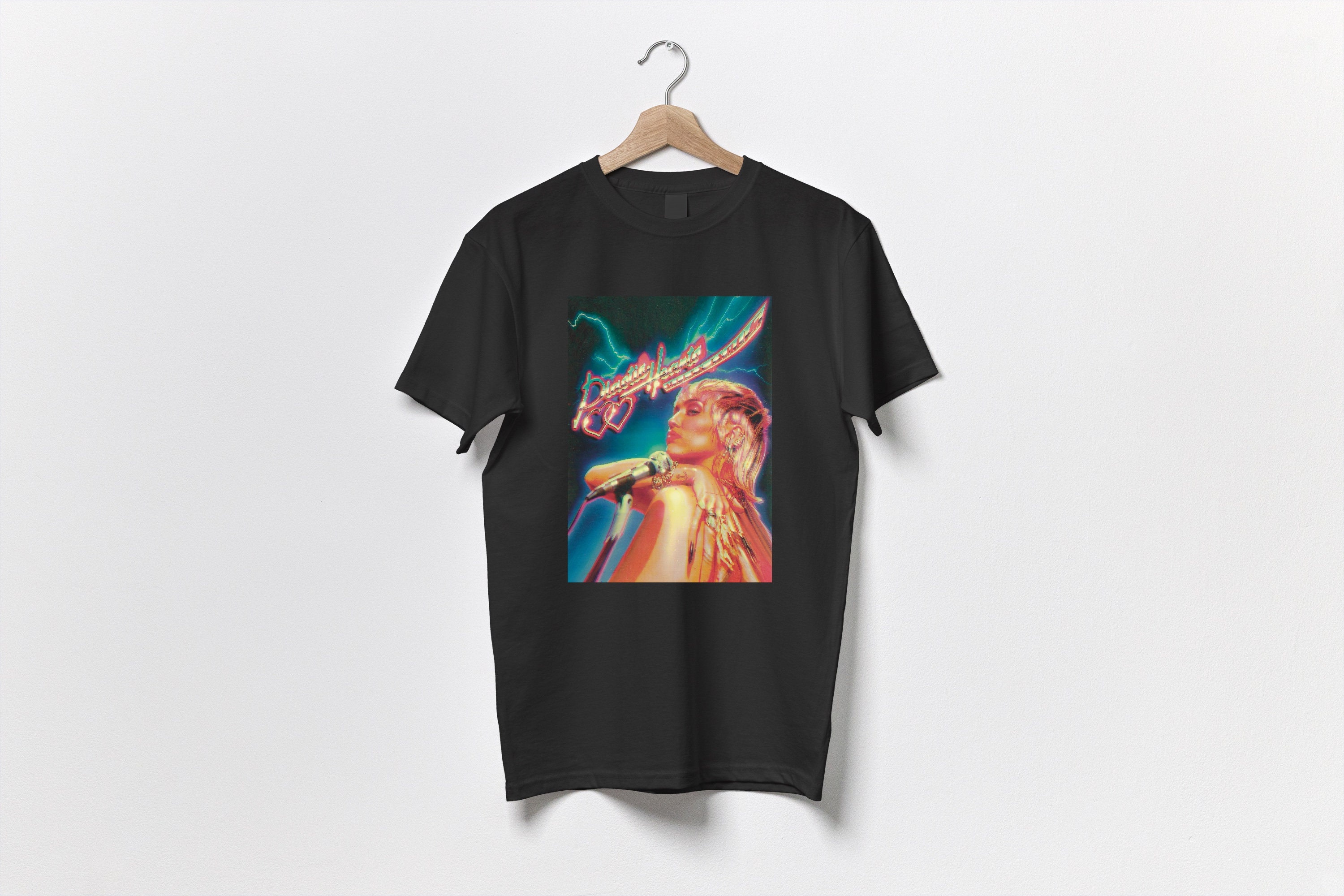 MILEY CYRUS TSHIRT