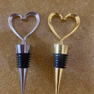 Beautiful Heart Shaped Wine/Bottle Stopper