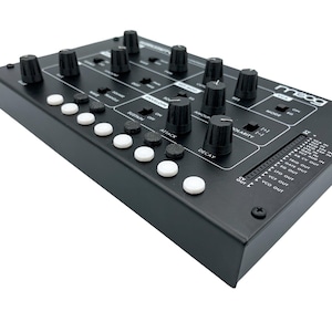 10x knobs + 13 keycaps for the Moog WERKSTATT-01 synthesizer (3D printed)