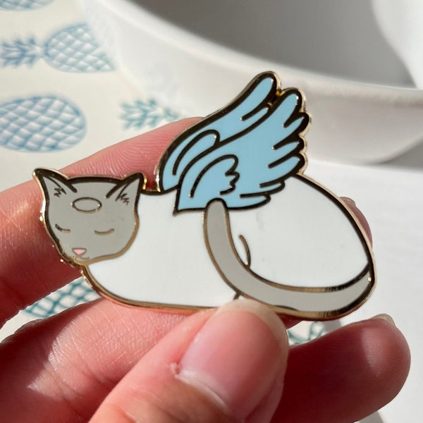 Angel Cat Enamel Pin, cat pin, cat enamel pin, cute pin, cute pins, angel pin, cat pins, animal pins, birthday gift, tote bag accessory