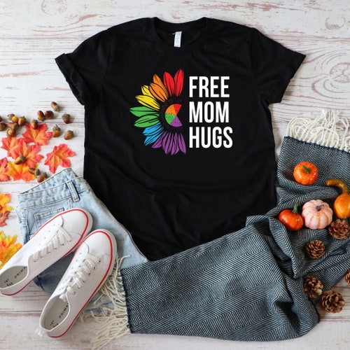Camiseta "Abrazos de Mamá Gratis": Orgullo, Igualdad LGBTQ