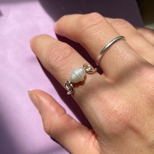 Freshwater pearl ring