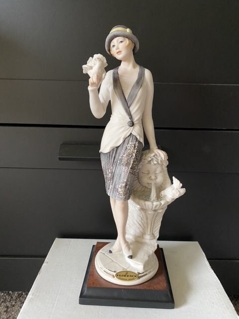 ジョゼッペアルマーニ オブジェ Armani Figurines - Etsy Hong Kong