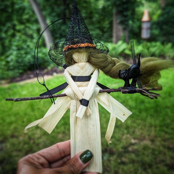 Corn Husk Kitchen Witch Doll with Cat Familiar