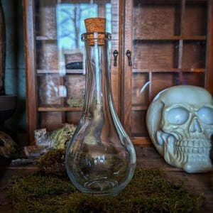 Teardrop Glass Potion Bottle for Witchcraft and Spellwork -Potions / Witch/ Spells/ Witchcraft/ Halloween