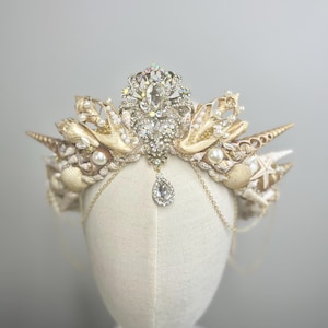 Mermaid crown, White mermaid crown, Mermaid accessories, Mermaid crown costume, Mermaid crown with seashells, Mermaid wedding crown, Mermaid