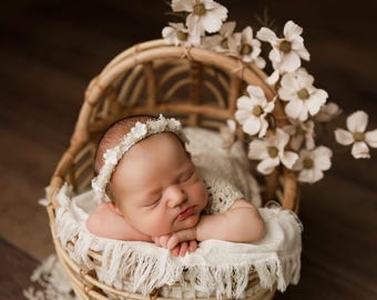 Neutral baby's breath floral crown, Dried flowers crown, Newborn white and cream floral crown, Newborn photography, Baby floral crown