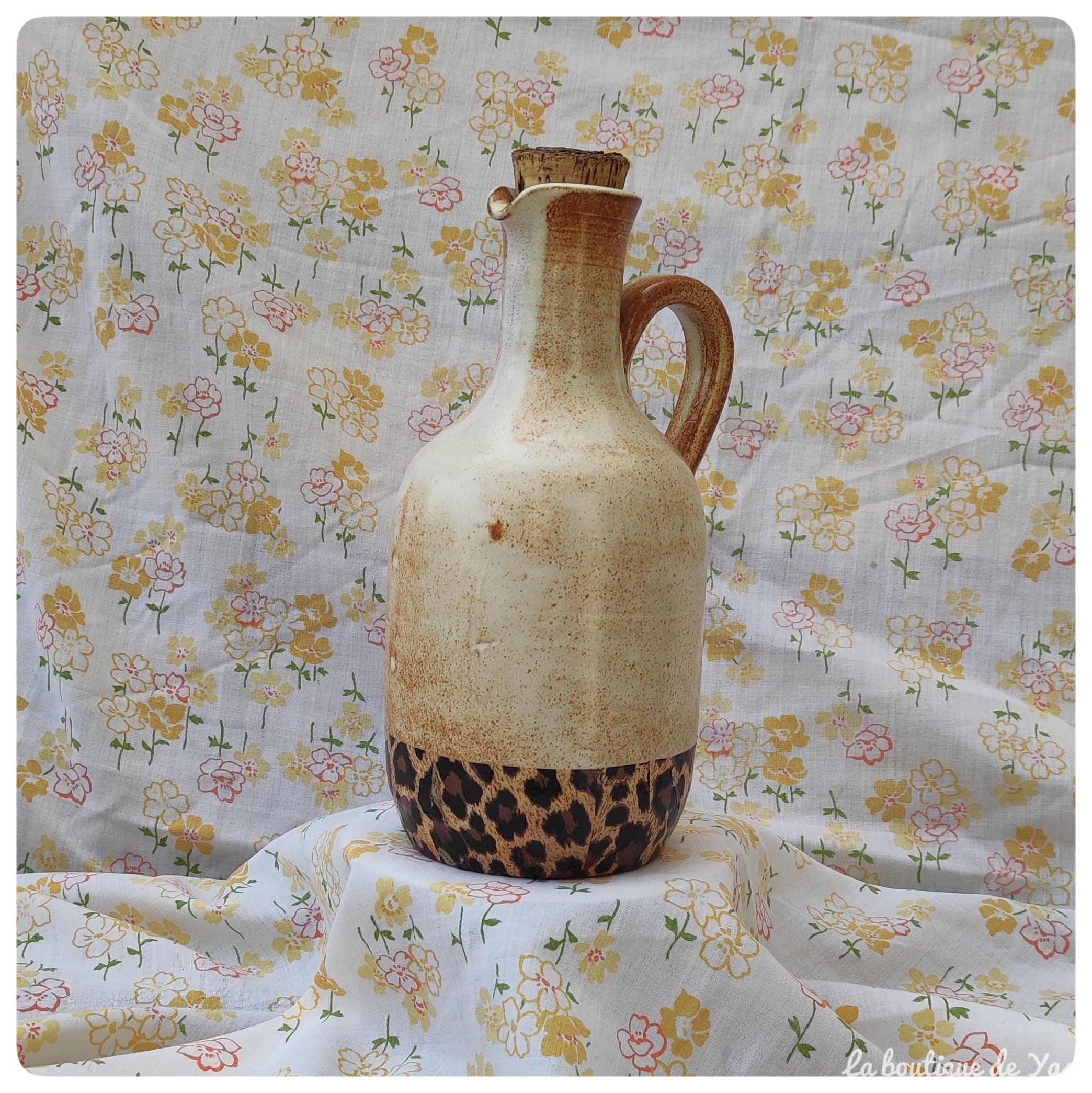Carafe en Grès et Léopard Vintage Upcycle