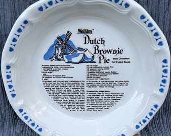 Vintage 1983 Watkins ceramic Recipe pie plate dish Dutch Brownie Pie USA