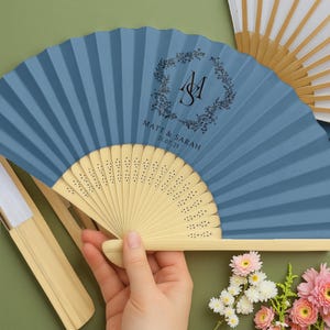Vintage Style Wedding Fans – Personalized with Names /Date – Elegant Favors for Guests, Bridesmaids & Groomsmen