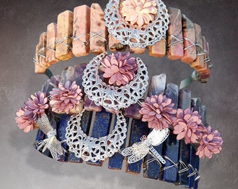 Raw Crystal Quartz Crown Headband ，Flower Dragonfly Accessories Handmade Tiara Natural Stone Headband for Wedding and Parties
