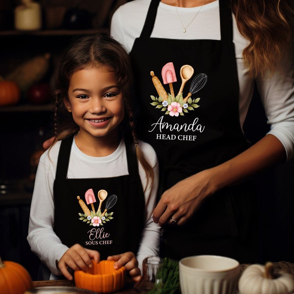 Mommy and Me Aprons, Matching Apron Set, Mama Head Chef, Mother Son Aprons Set Cute Gift, Custom Apron Set for Mom, Mother Daughter Aprons