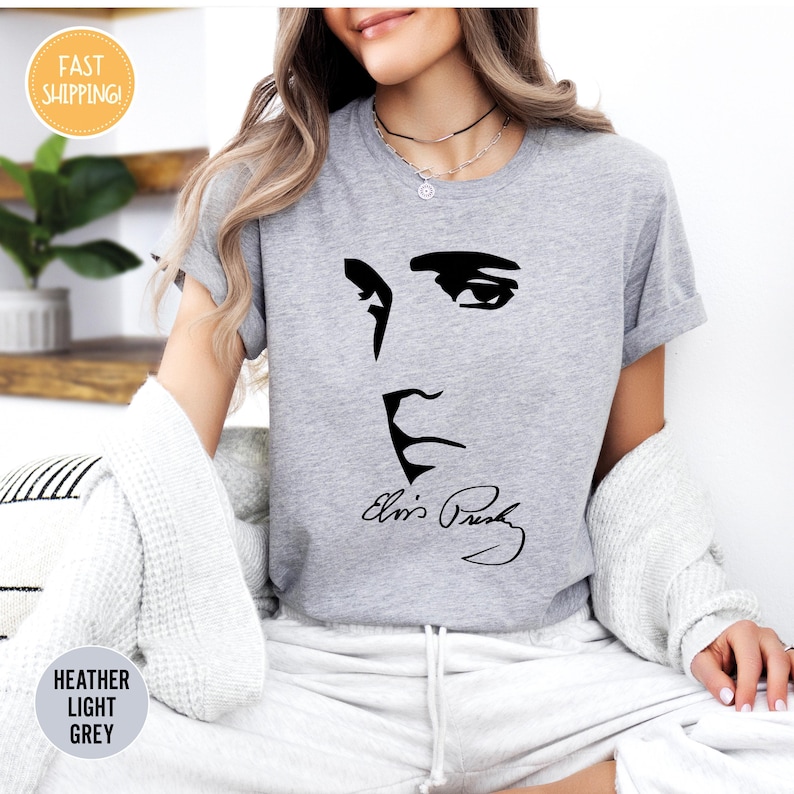King Of Rock And Roll Shirt, Gift for Elvis Presley Fan,Elvis Presley Shirt, Elvis Presley Gift, Elvis Presley T-Shirt, Elvis Presley Lovers immagine 3