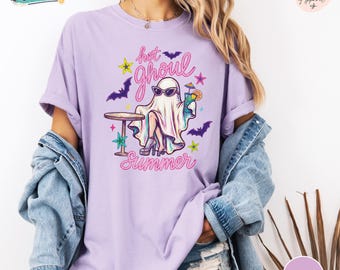 Comfort Colors© Hot Ghoul Summer Shirt, Spooky Halloween T-shirt, Summerween Girl Tee, Funny Ghost Halloween Cocktail