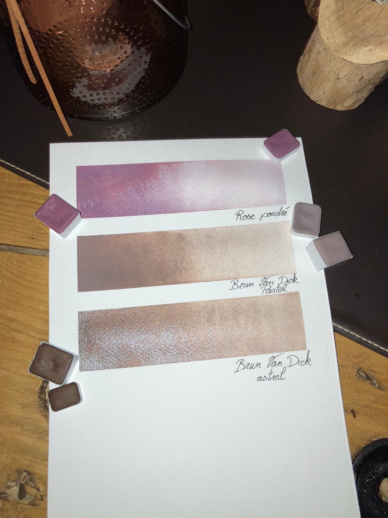 Pink and brown colors image 1
