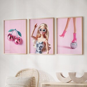 Preppy print set is modern printable room decor for the bedroom, teen room, dorm room etc.