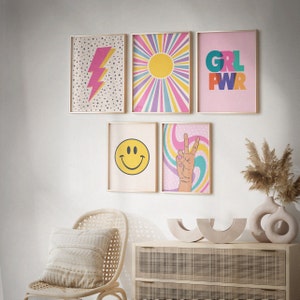 Aesthetic prints is modern printable wall decor for the dorm room, teen room, girl’s bedroom, bathroom etc.
