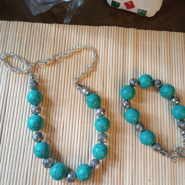 Blue Magnetite Beaded Necklace Set
