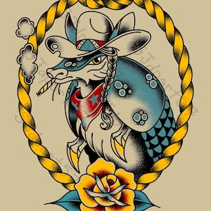 Peut inclure: Une illustration de style tatouage représentant un tatou portant un chapeau de cowboy et un bandana rouge, fumant une cigarette. L'animal est encadré par une corde jaune avec une rose jaune en bas, aux accents bleus et noirs.