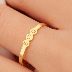 Anel de letra personalizado, anel pequeno delicado, anel de letra personalizado, presentes personalizados, anel de nome de ouro, anel de nome de prata, anel inicial de prata