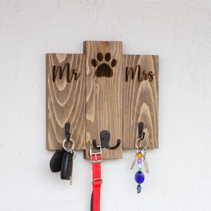 Mr and Mrs Key Holder, Leash Hanger l Wall Key Hanger l Key Holder for Wall l Dog Leash Holder l Rustic Hooks l His and Hers, New Dog Gift