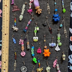 Zipper Pull, Zipper Charm, Beaded Accessory, Cutesy/Glow in the Dark Zipper Accessories