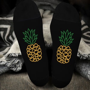 IVF Transfer Day Egg Retrieval Socks, Lucky Transfer Socks, IUI Socks, Infertility Support Pineapple Gifts, IVF Gift For Friend, Pregnancy
