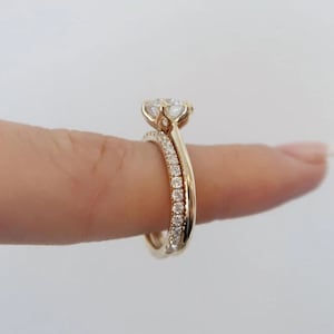 Set di anelli di fidanzamento con diamanti rotondi da 1,8 ct, set di fedi nuziali minimaliste, set di fedi nuziali da donna, set di anelli di fidanzamento con solitario rotondo