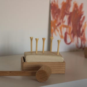 その他 Pingu Wooden Toy Hammer Game Pingu Wooden Toy Hammer Game