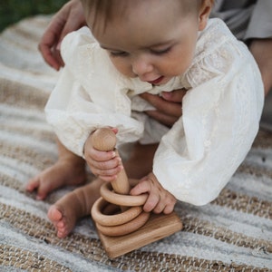Anillos apilables de madera Montessori: juguete sensorial para bebés, regalo para la motricidad fina infantil