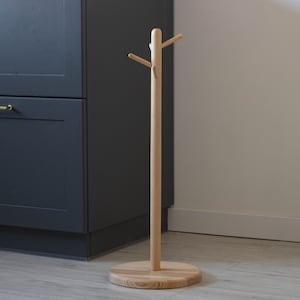 Porte-vêtements pour enfants Montessori cintre pour bébé penderie meubles Montessori jouets pour bébé en bas âge Cintre en bois pour tout-petit garçon fille cadeaux