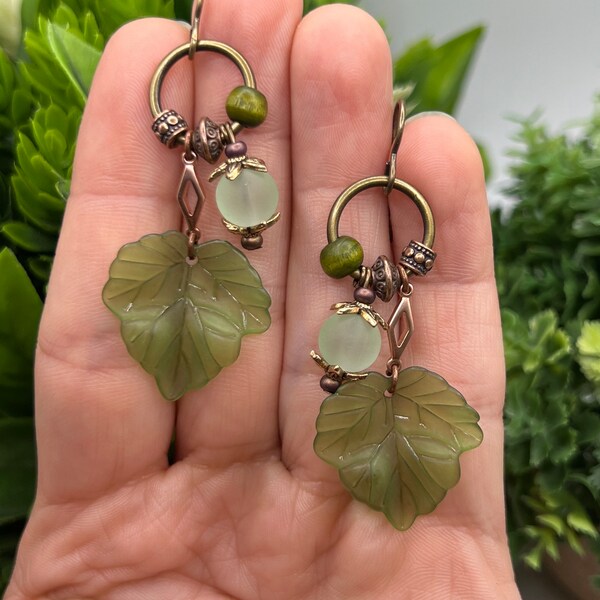 Green Amber Leaf Earrings main image 0