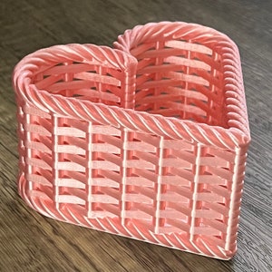 Rustic Charm Meets Modern Technology: 3D Printed Heart-shaped Basket - Etsy