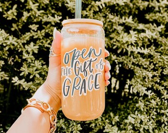 Lata de vidrio cristiana: regalo de gracia, taza de café helado basada en la fe