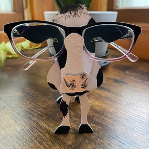 Cow Eyeglass Holder. Gifts. Holidays. Special Occasions