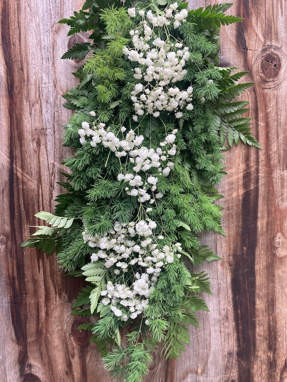 Fresh babys breath leather leaf Ming fern garland, real greenery garland, flower garland, wedding garland, aisle decor, centerpiece