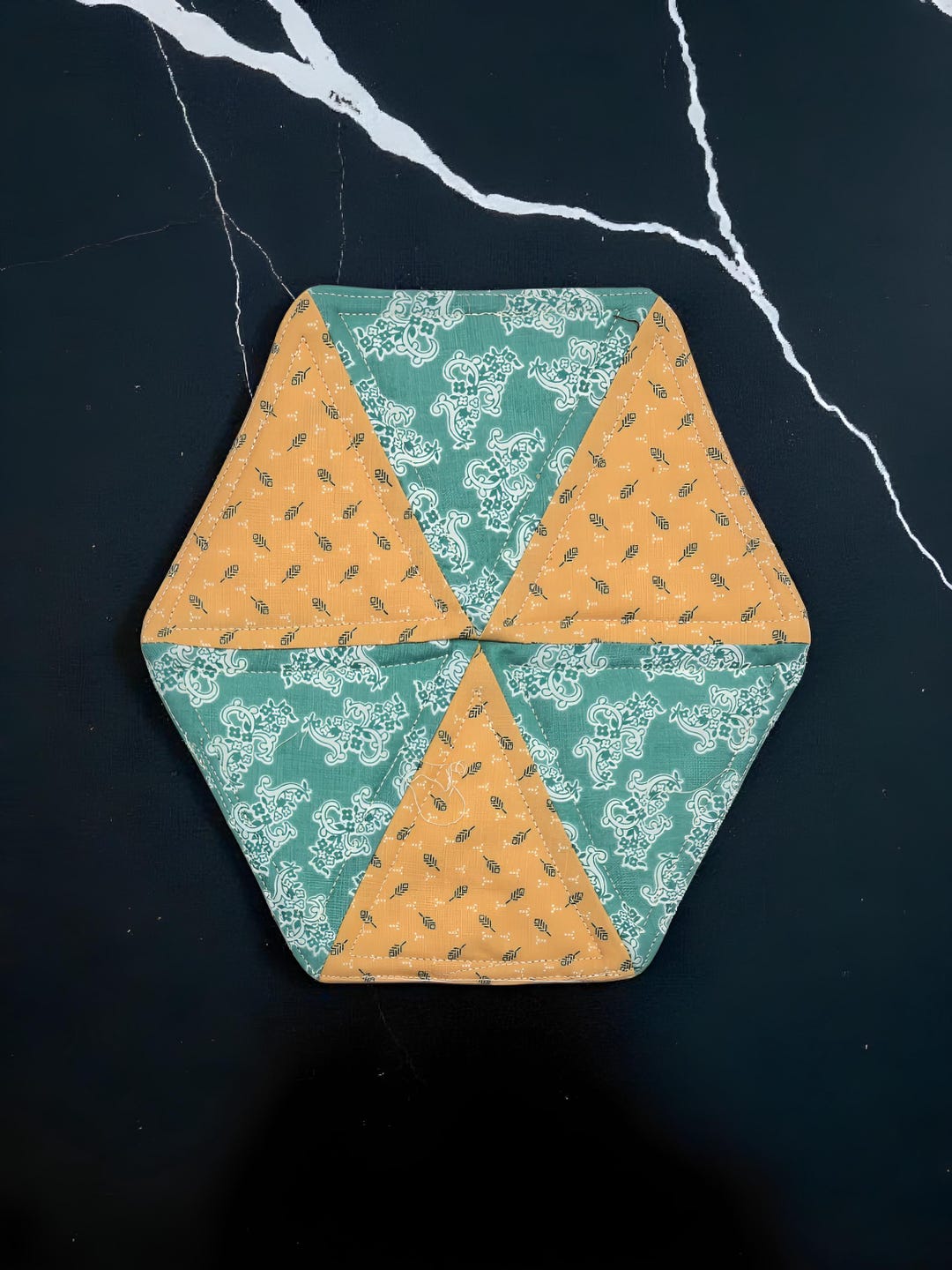 Handmade Hexagon Mug Rug: Set of 2 Patchwork Mats in Contrasting Colors ...