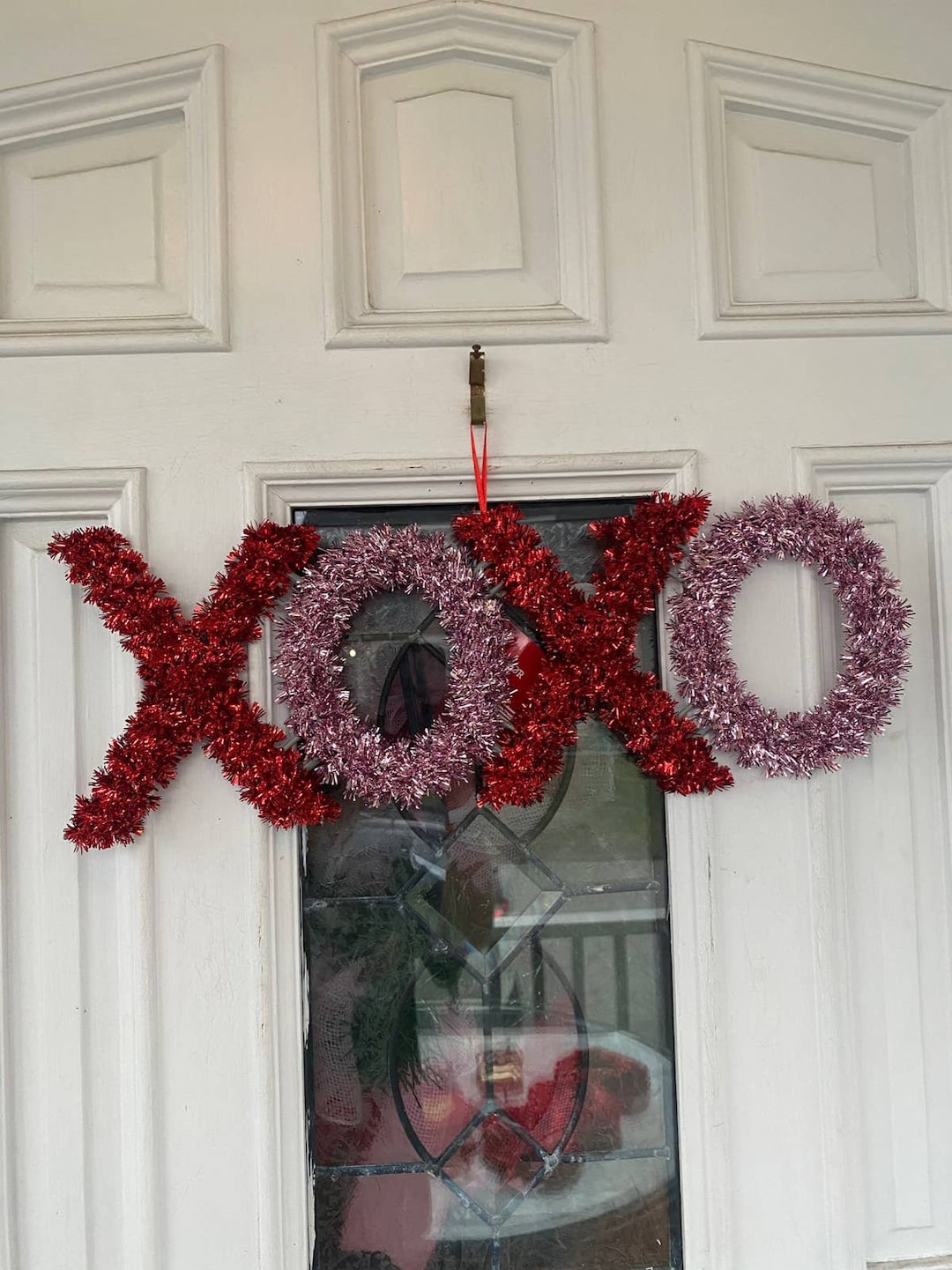 20 Red Pink Tinsel XOXO Valentines Day Wreath, Heart Door Hanger, Valentines Day Wall Decor