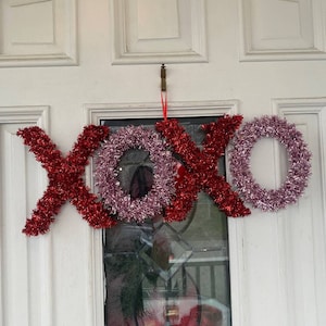 Guirlanda de dia dos namorados XOXO de enfeites de Natal rosa vermelho de 20”, cabide de porta em forma de coração, decoração de parede para o dia dos namorados, placa para o dia dos namorados, guirlanda de dia dos namorados faça você mesmo