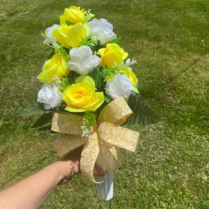 Yellow White Rose Memorial Arrangement in Vase – Grave Site Flowers with Bow – Faux Floral Cemetery Tribute with Personal Sign Option