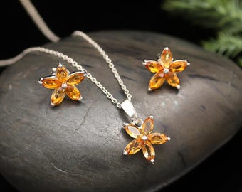 Delicate Citrine Flower Silver Jewelry Set, Handmade Citrine Earring & Pendant, Statement Floral Jewelry, Luxury Bridesmaid Jewelry Set Gift