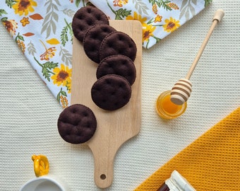 Yummy Felt Choco Cracker – A Sweet Treat for Playtime! Pretend Play Breakfast Food, Toy Kitchen, Restaurant, Educational Toy, Montessori