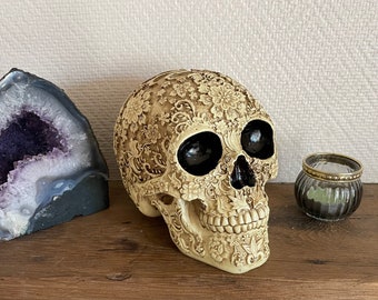 Carved decorative ornate skull