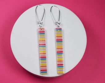 Pendientes de rayas arcoíris: Joyería de plata para el Día de San Valentín LGBTQ