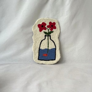 Gift For Girlfriend Or Wife, Minimalist Housewarming Gift, Handmade Flowers Wall Hanging, Soft Minimalist Wall Decor, Red Green Flowers image 10