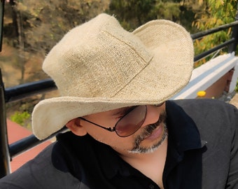 Cappello da sole pieghevole in canapa per uomo - Elegante accessorio estivo realizzato a mano a tesa larga