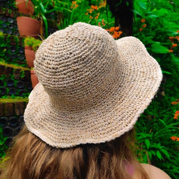 Chapeau fabriqué à la main en chanvre et coton au crochet, protection solaire élégante pour femme, accessoires de plage de style bohème, chapeau d'été en chanvre