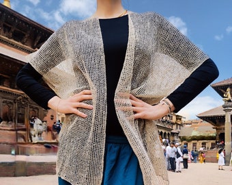 Cardigan en ortie tricoté main style kimono - Gilet crocheté manches courte - Vêtement naturel pour la plage.